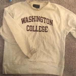 Comfy Washington College Sweatshirt